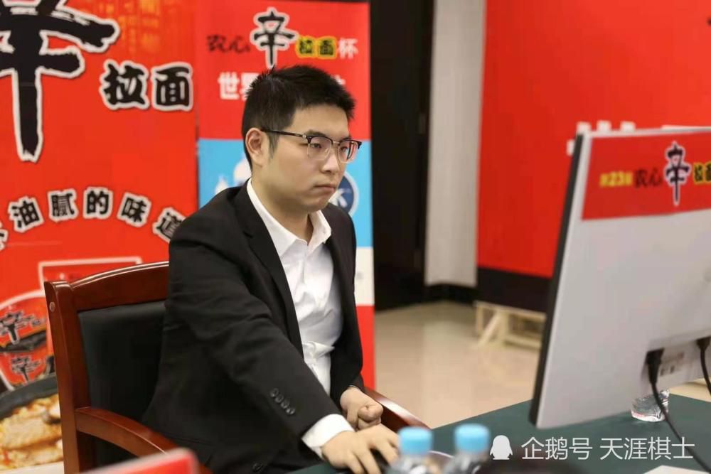叶辰满意的说道：我在金陵，等着你们从亚丁湾发来的好消息。